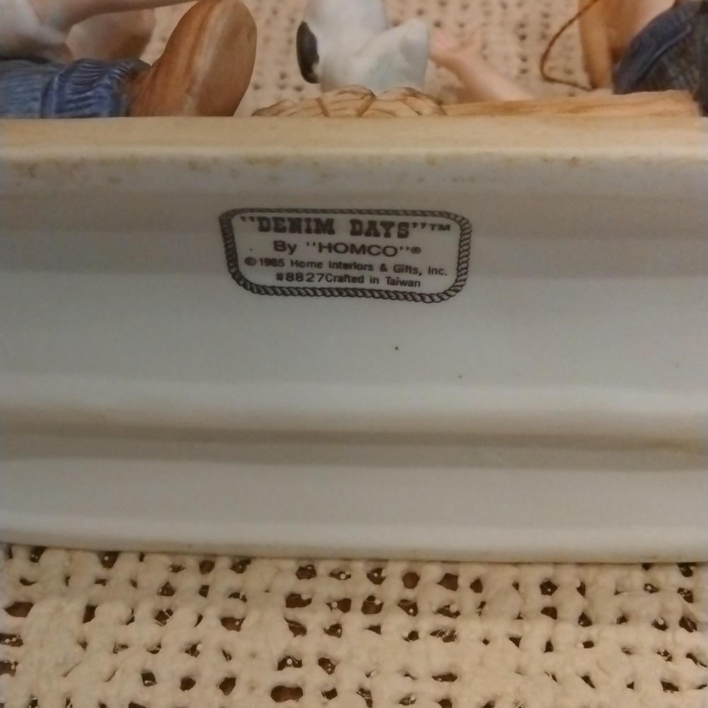 DENIM days figurine, item number 8827, titled playtime released in 1989 - Picture 3 of 3